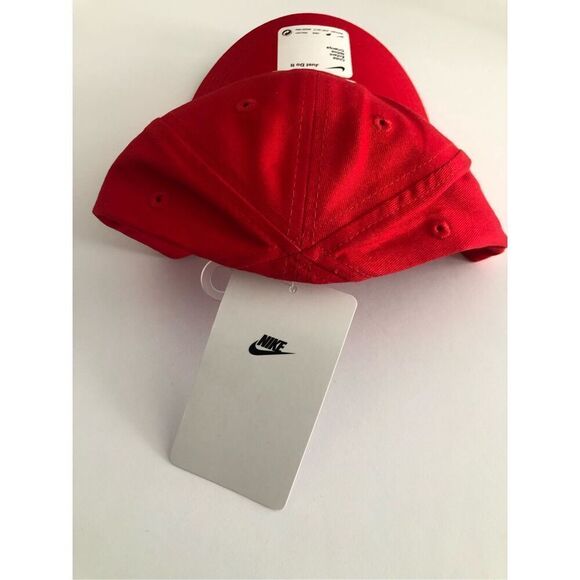 Nike Swoosh Child Strapback Baseball Hat Size 4/7- University Red - Picture 3 of 6